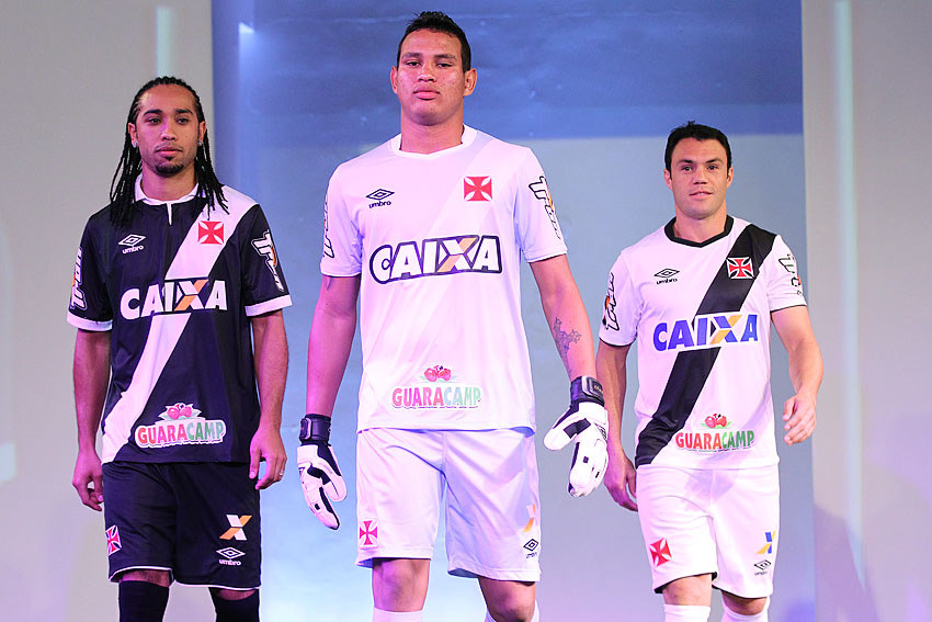Camisas do Vasco 2014-2015 Umbro Desfile 1 Camisas do Vasco 2014-2015 Umbro Desfile