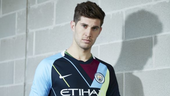 Celebration: Camisa mashup do Manchester City 2019 Nike ...