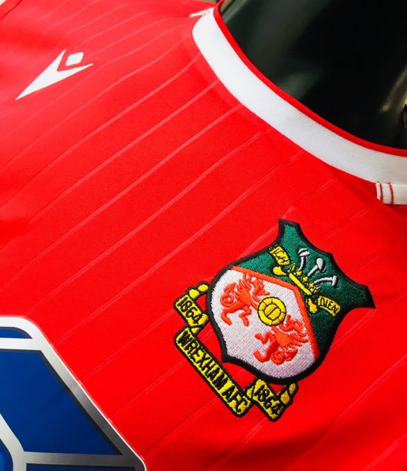 Macron Maillot d'échauffement Wrexham AFC Junior - JD Sports