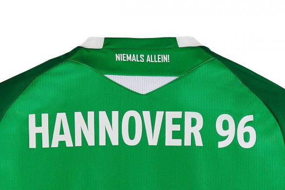 Novas camisas do Hannover 96 2020-2021 Macron » Mantos do ...
