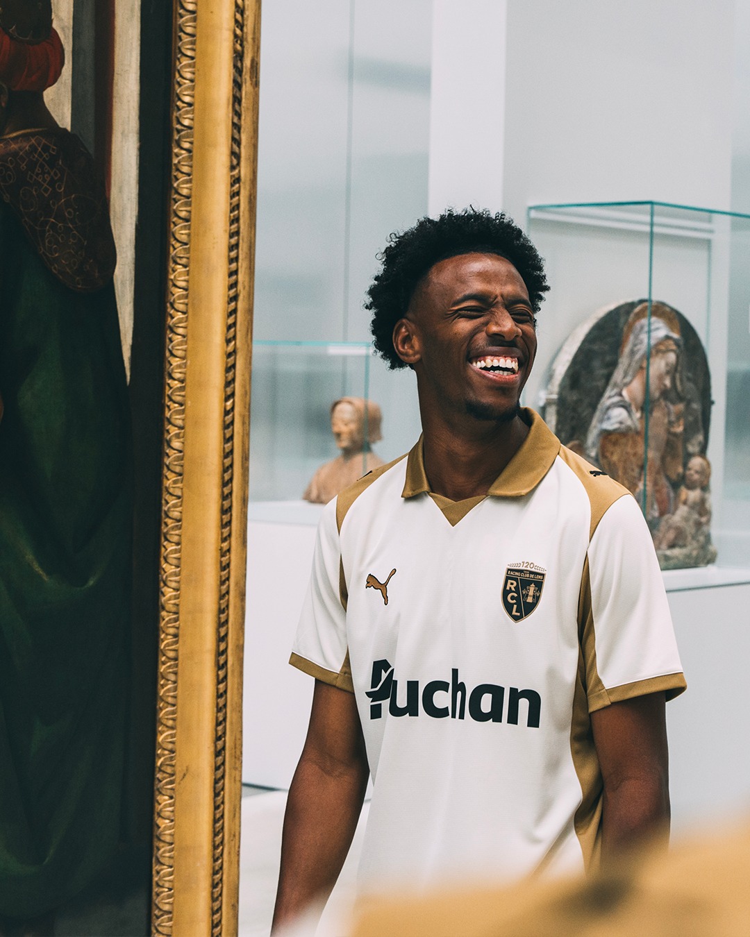 Terceira camisa do RC Lens 2025-2026 é revelada pela PUMA