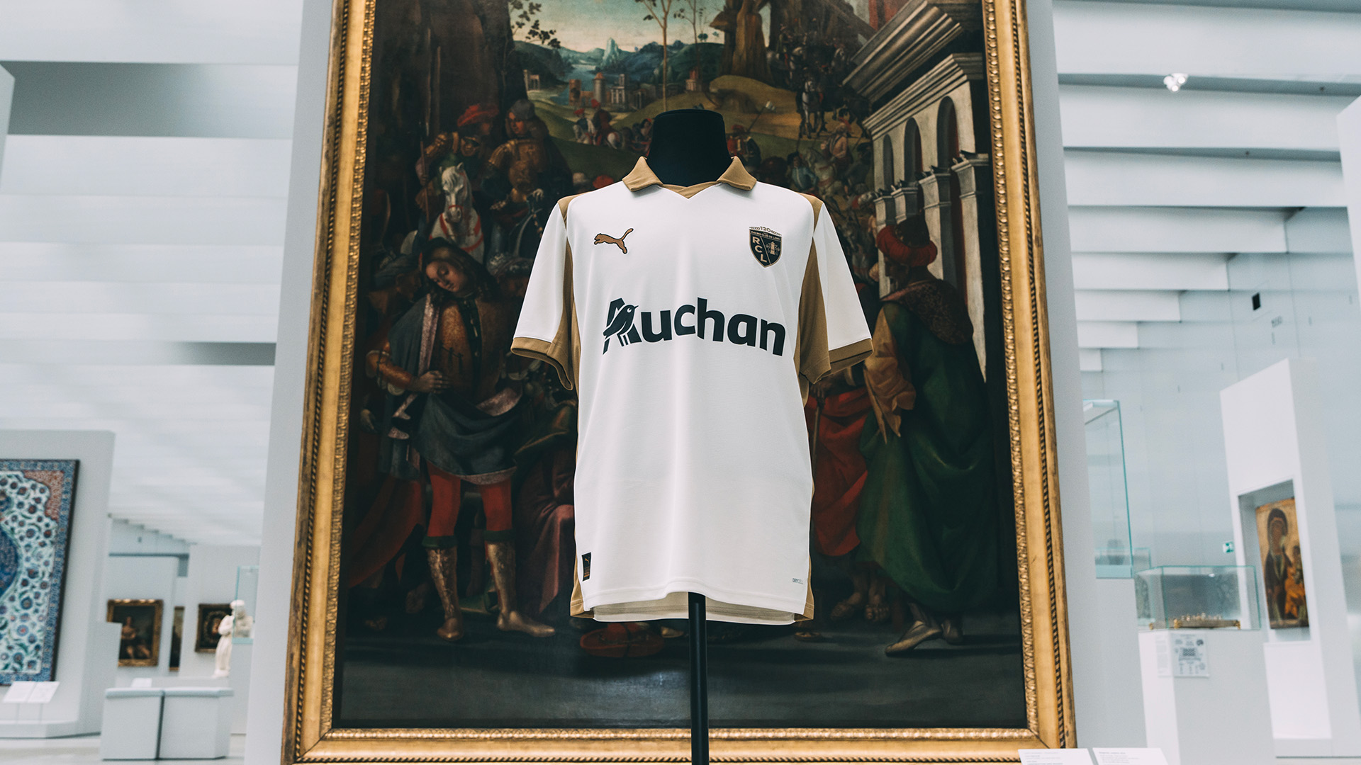 Terceira camisa do RC Lens 2025-2026 é revelada pela PUMA