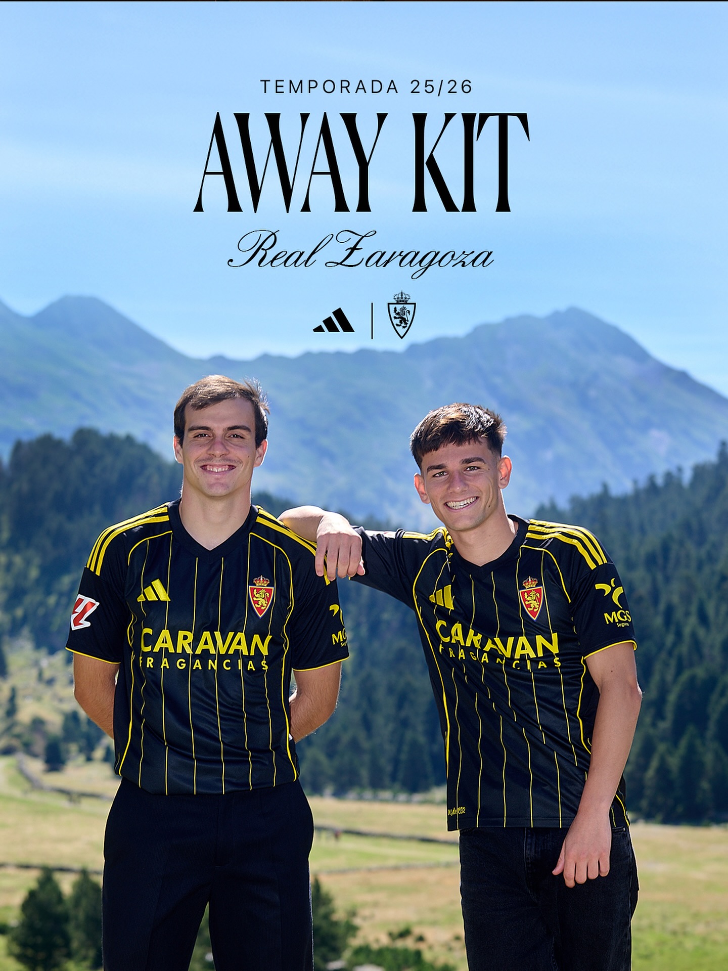 Real Zaragoza revela sua nova camisa reserva 2025-2026