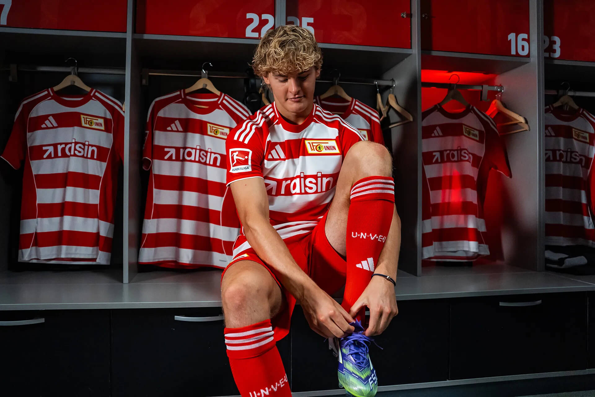 Union Berlin lança nova camisa titular 2025-2026 da adidas