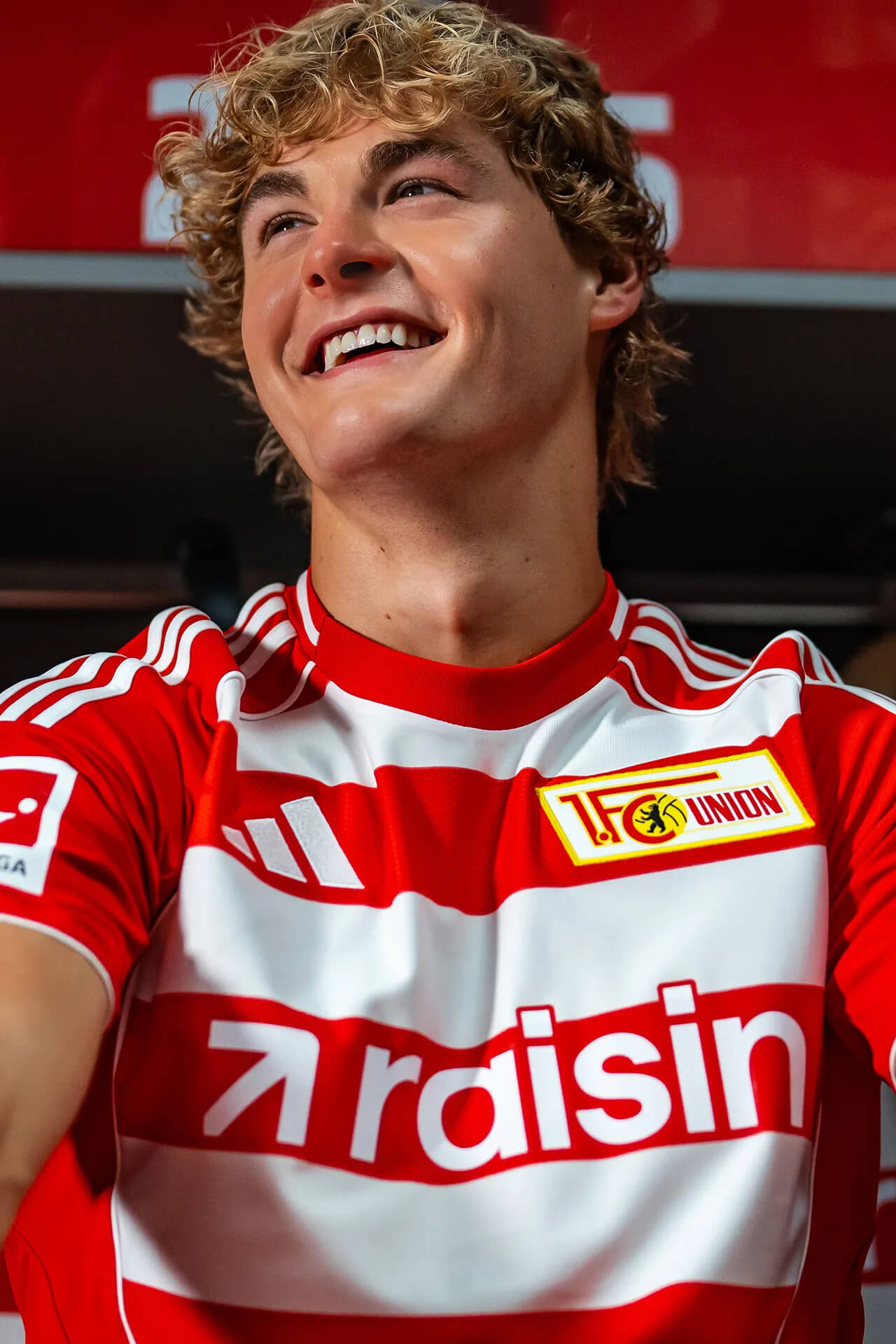 Union Berlin lança nova camisa titular 2025-2026 da adidas
