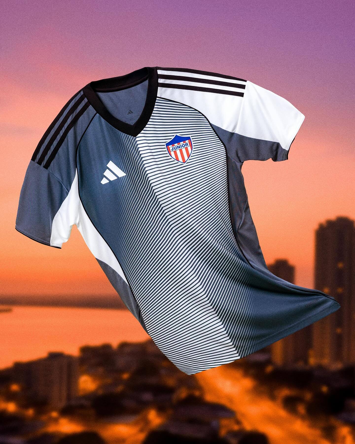 Camisa reserva do Junior Barranquilla 2025-2026 adidas