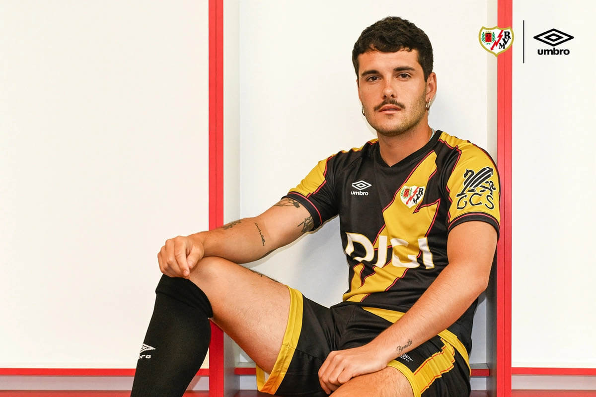 Camisas do Rayo Vallecano 2025-2026 Umbro Third