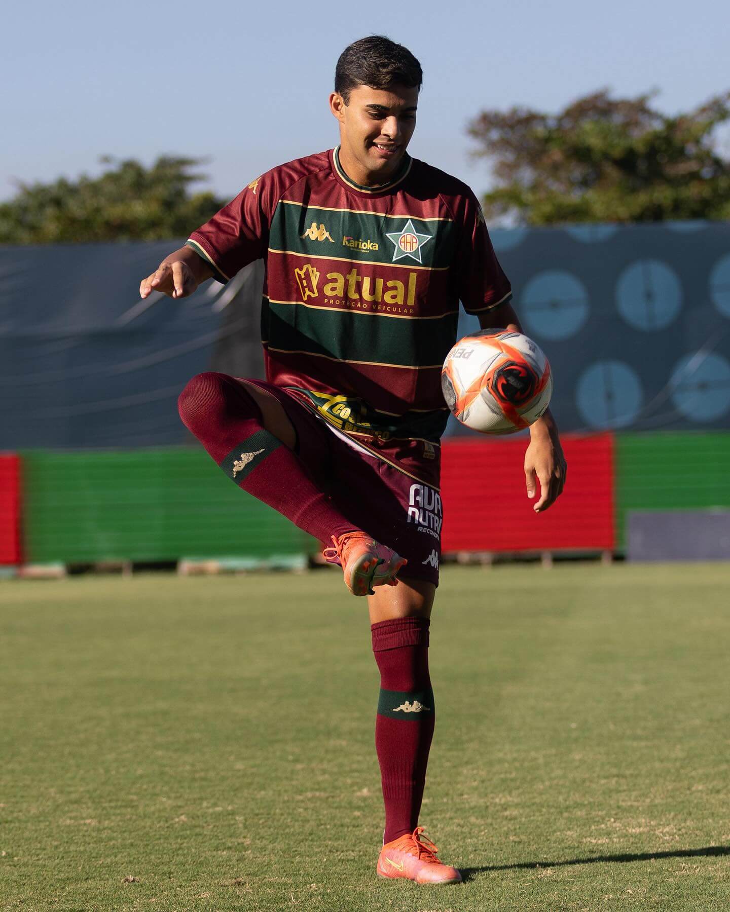 Terceira camisa da Portuguesa Rio 2025-2026 Kappa