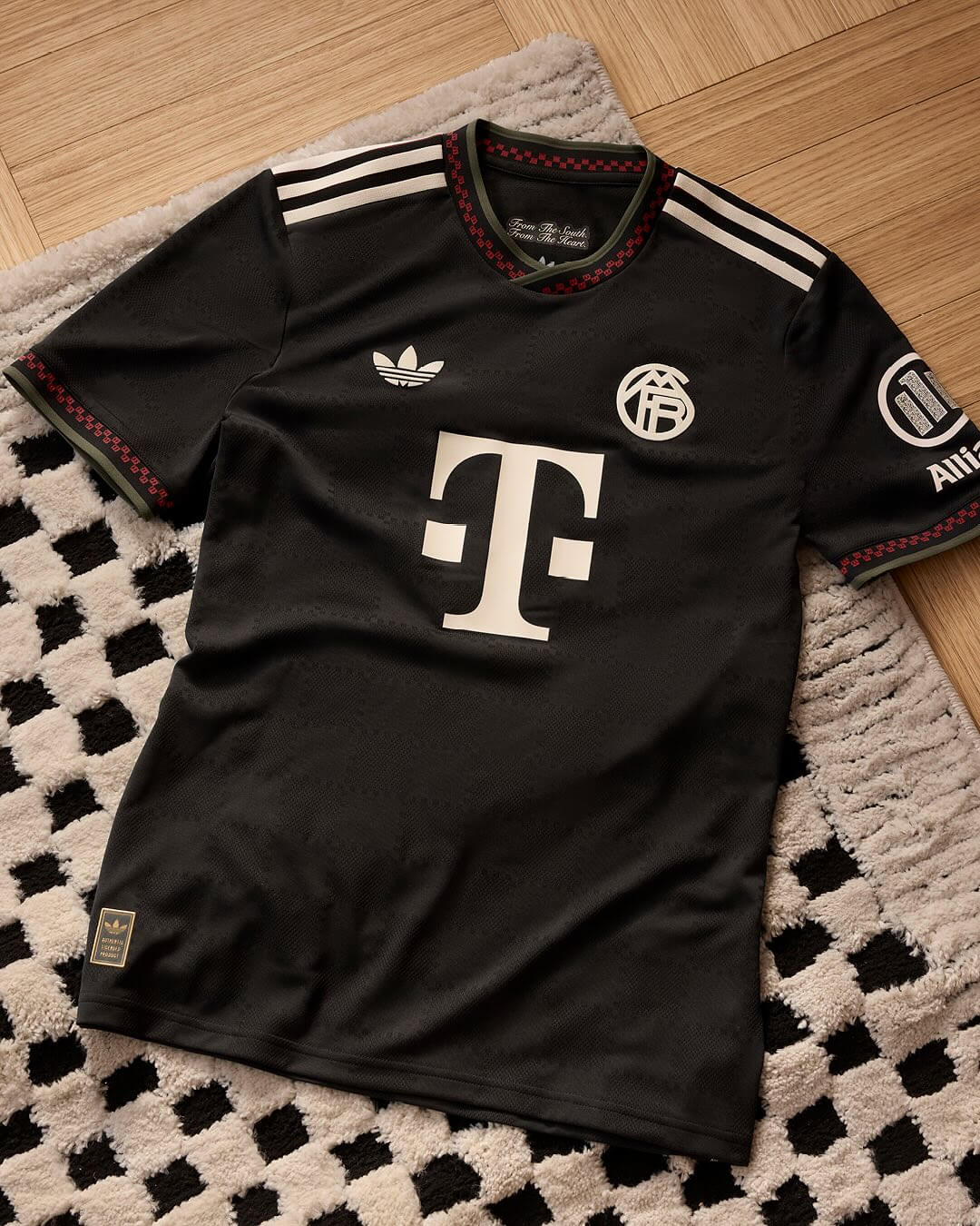 Terceira camisa do Bayern de Munique 2025-2026 Adidas Champions League