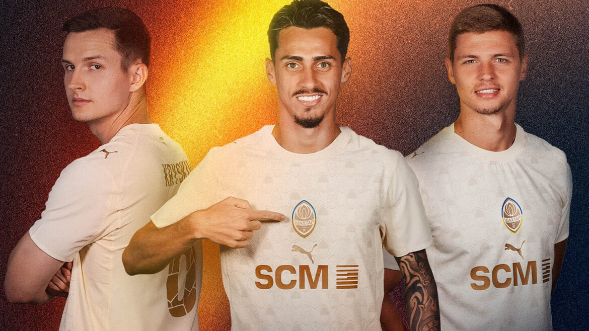 Terceira camisa do FC Shakhtar Donetsk 2025-2026 PUMA