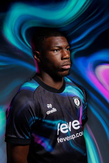 Camisas do Bristol City 2025-2026 são lançadas pela O'Neills