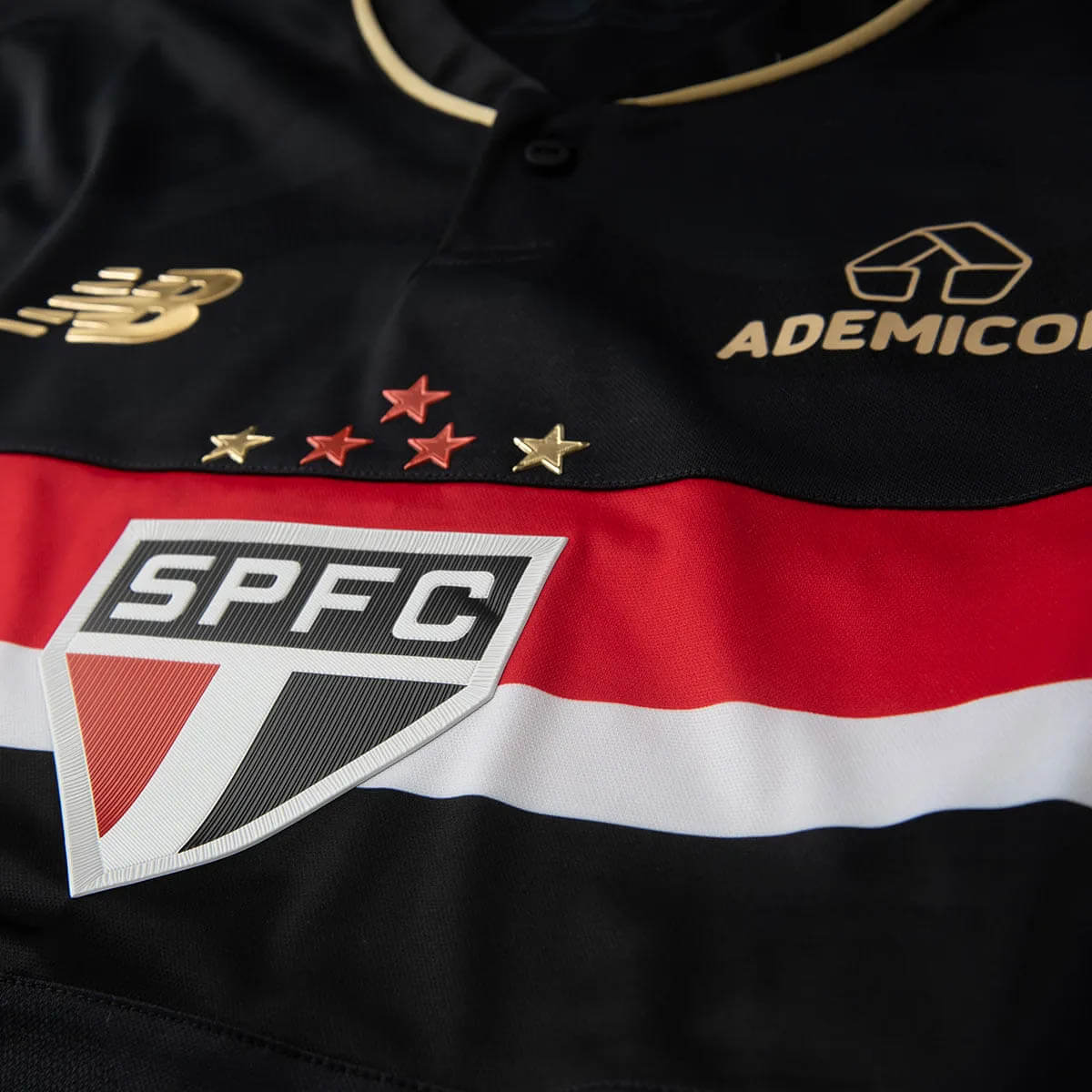 Terceira camisa do São Paulo FC 2025-2026 New Balance kit