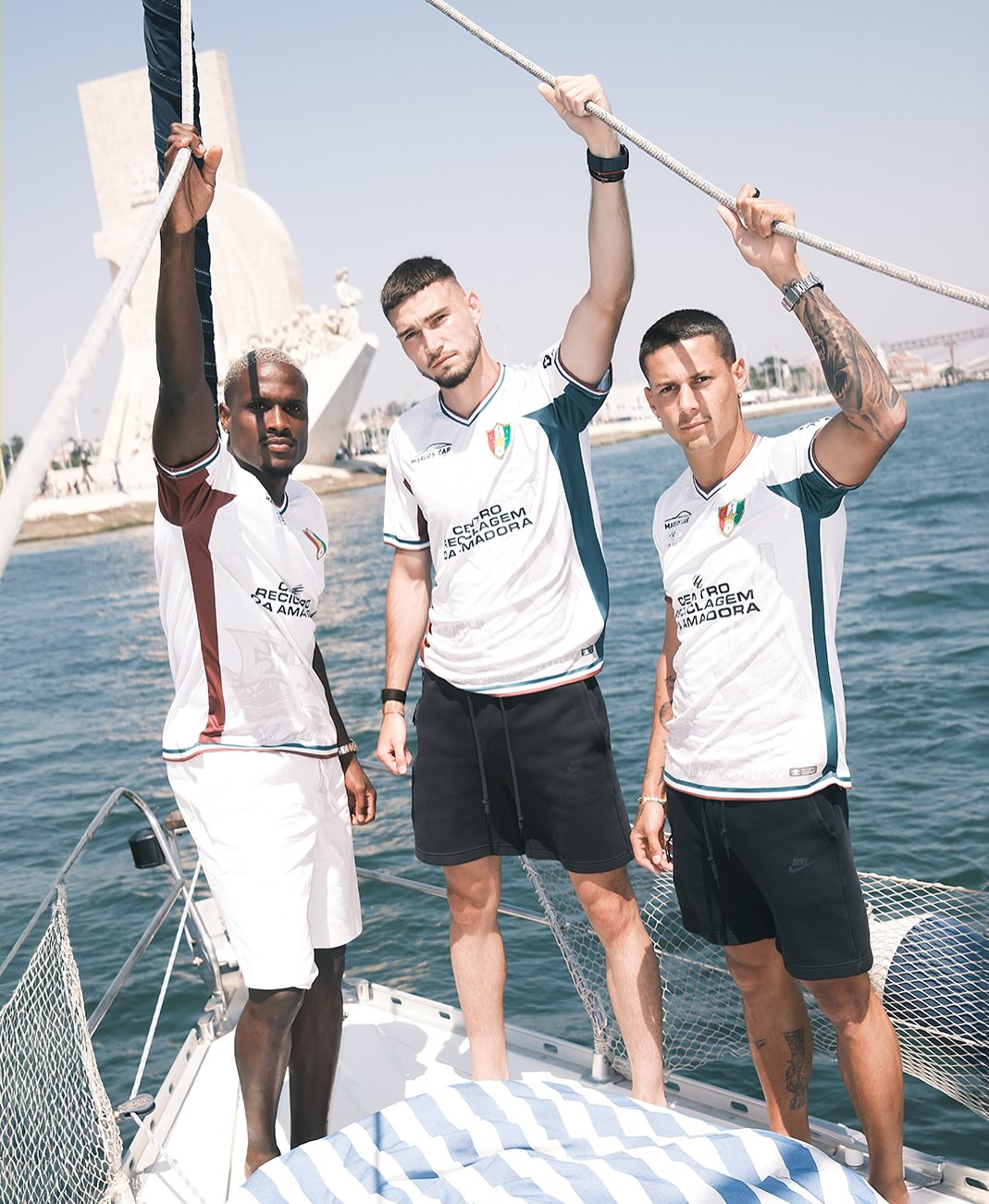 Camisas do Estrela da Amadora 2025-2026 são lançadas pela Umbro