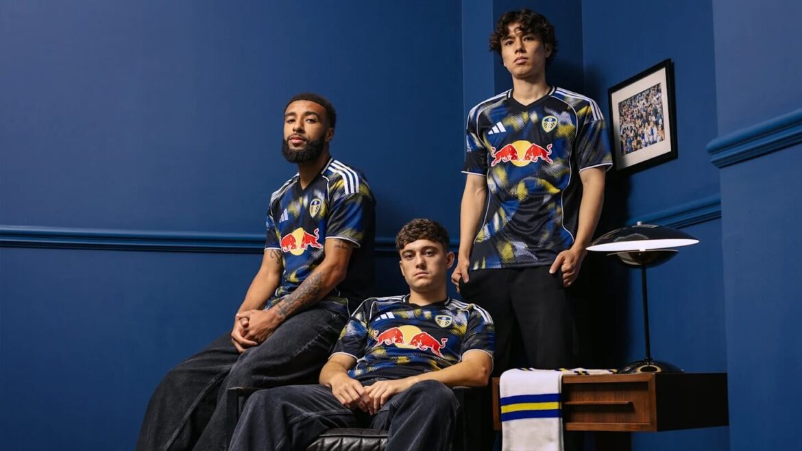 Leeds United e adidas revelam terceira camisa para 2025-2026