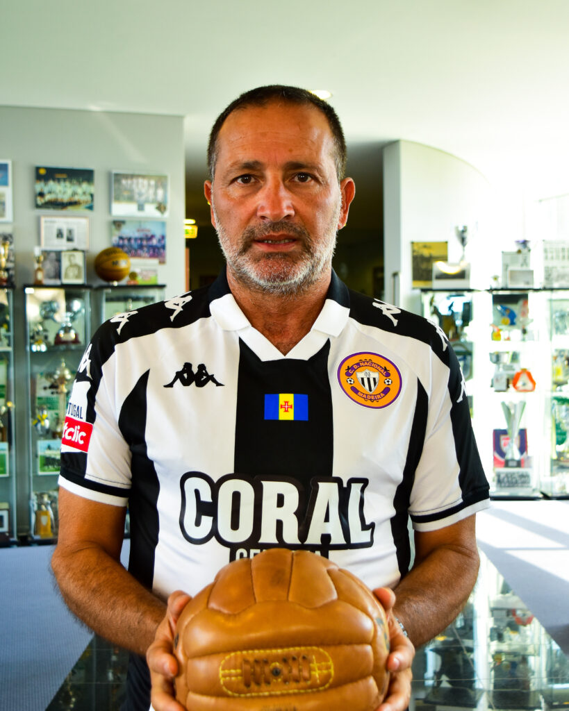 CD Nacional e Kappa lançam camisa titular 2025-2026