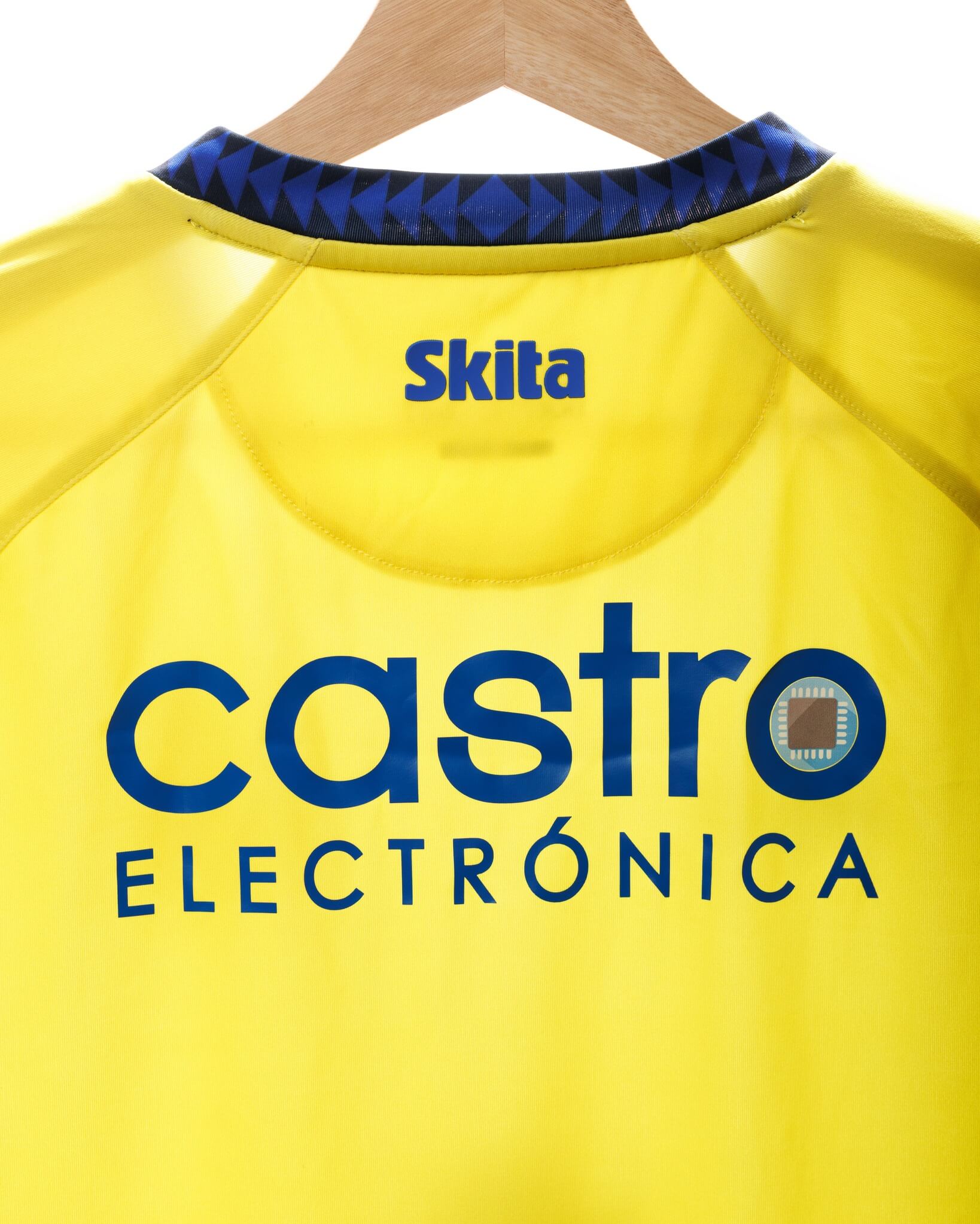 Camisas do FC Arouca 2025-2026 são apresentadas pela Skita