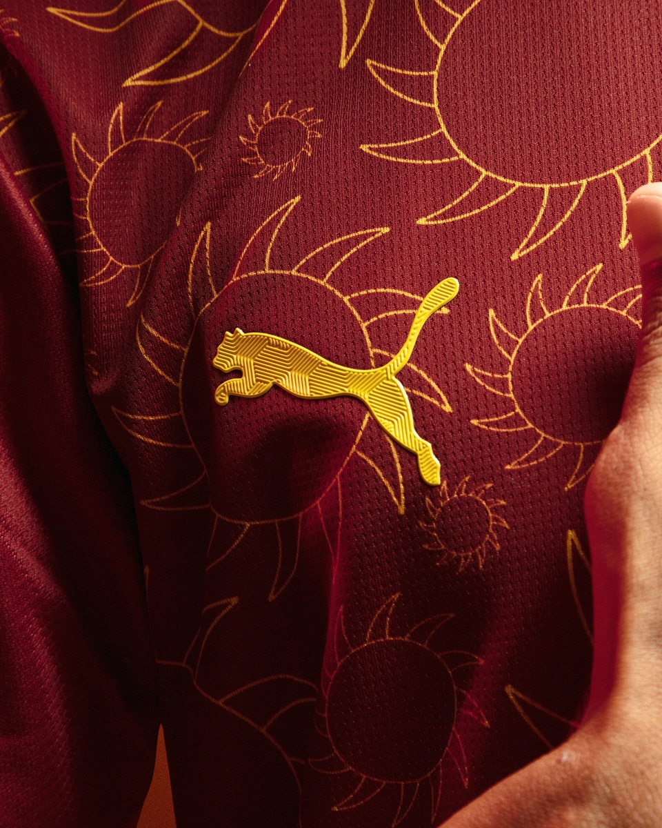 PUMA lança nova terceira camisa do EC Bahia para 2025-2026