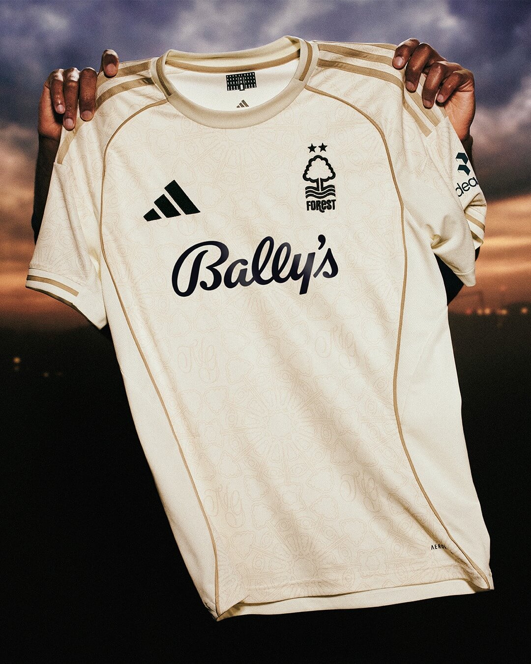 Camisa reserva do Nottingham Forest 2025-2026 adidas