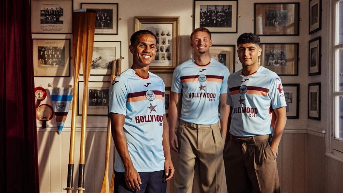 Terceira camisa do Brentford FC 2025-2026 é apresentada com foco nas origens do clube