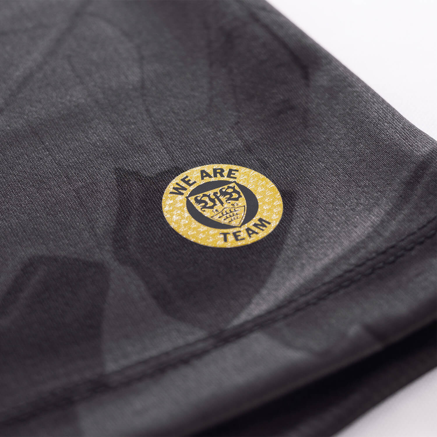Terceira camisa do VfB Stuttgart 2025-2026 é apresentada pela JAKO