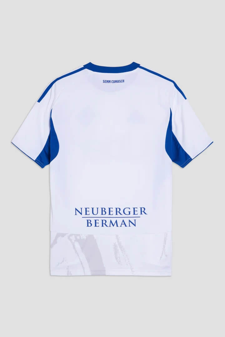 Como 1907 lança camisa reserva 202526 da adidas