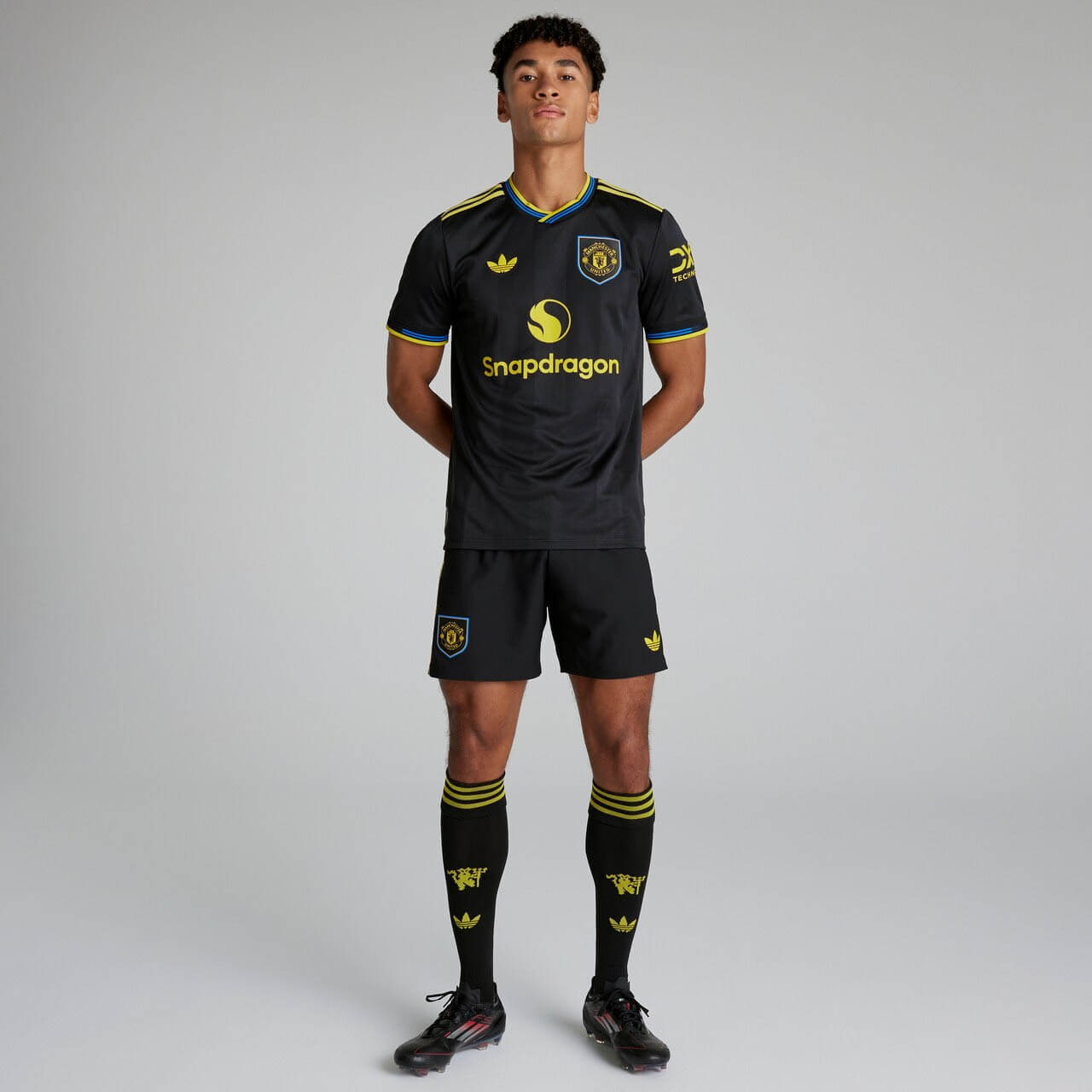 Terceira camisa do Manchester United 2025-2026 adidas