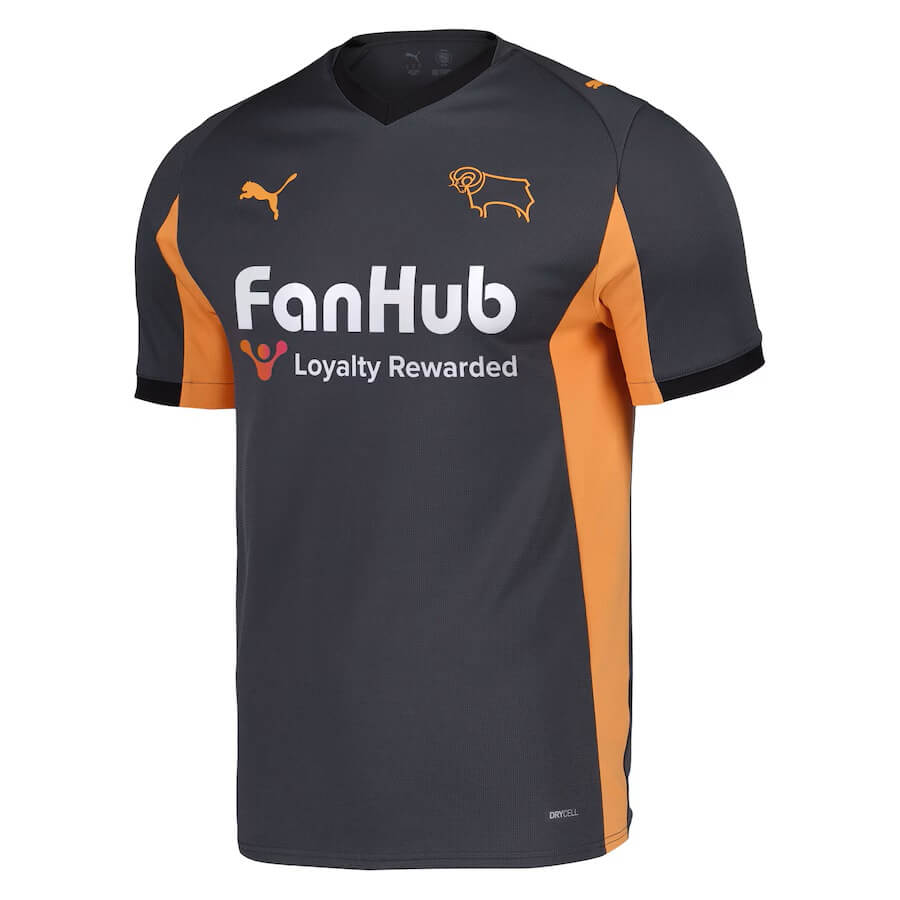Camisas reservas do Derby County 2025-2026 são lançadas pela PUMA