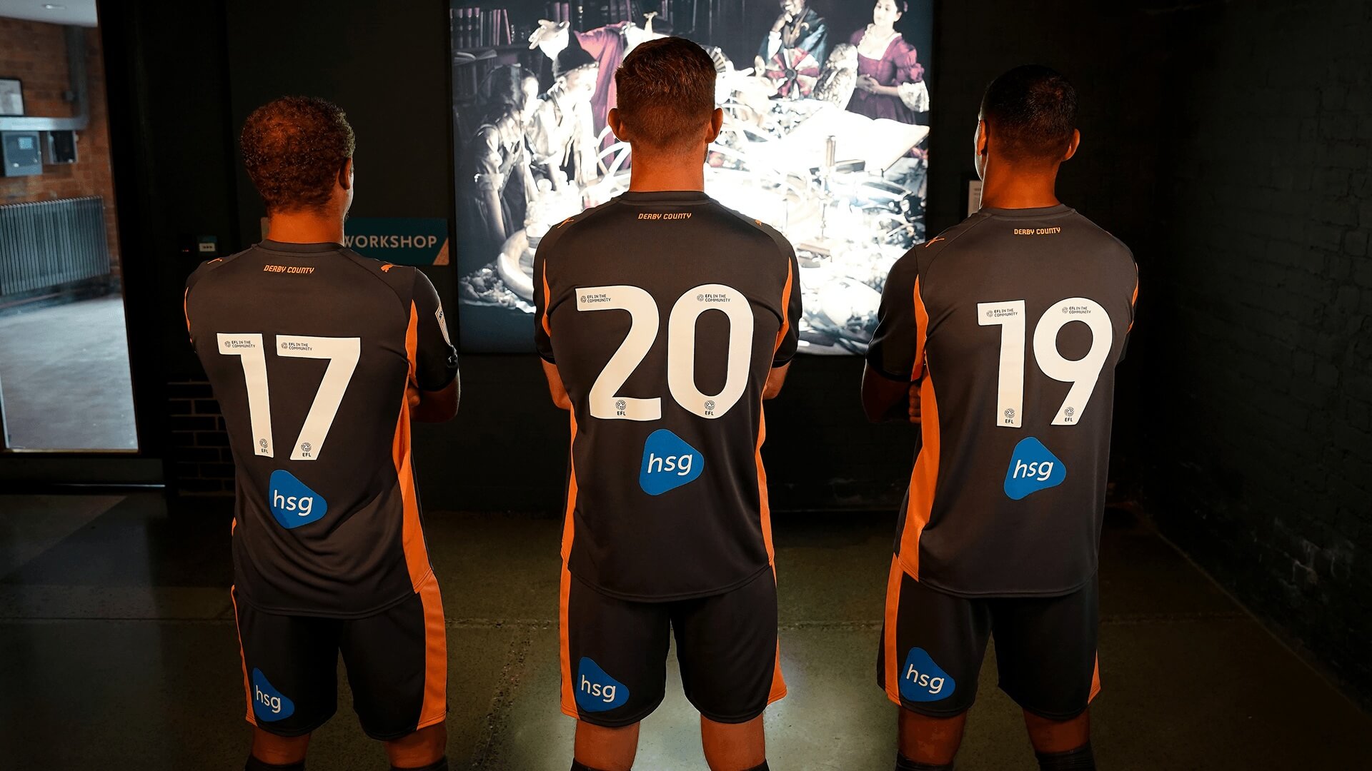 Camisas reservas do Derby County 2025-2026 são lançadas pela PUMA
