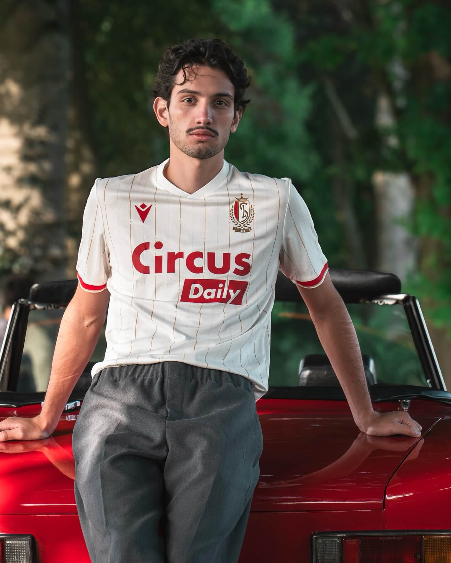 Camisa reserva do Standard Liège 2025-2026 Macron