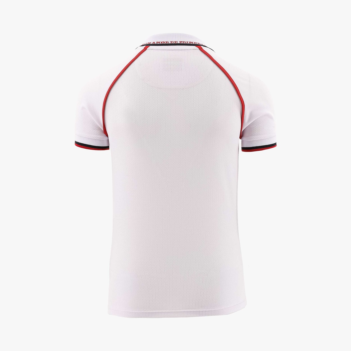 Camisa de 101 anos do Universitario Deportes é revelada pela Marathon