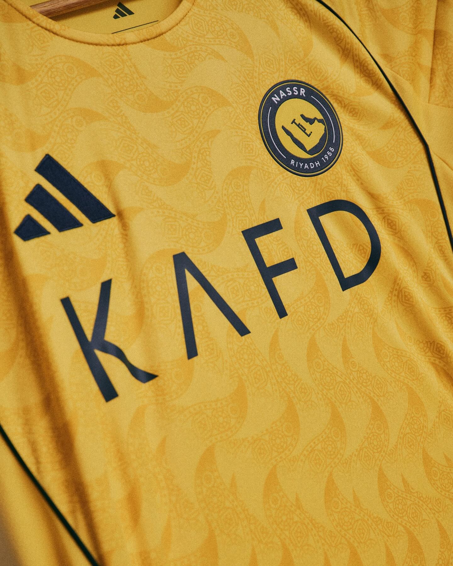 Camisa titular do Al-Nassr 2025-2026 adidas