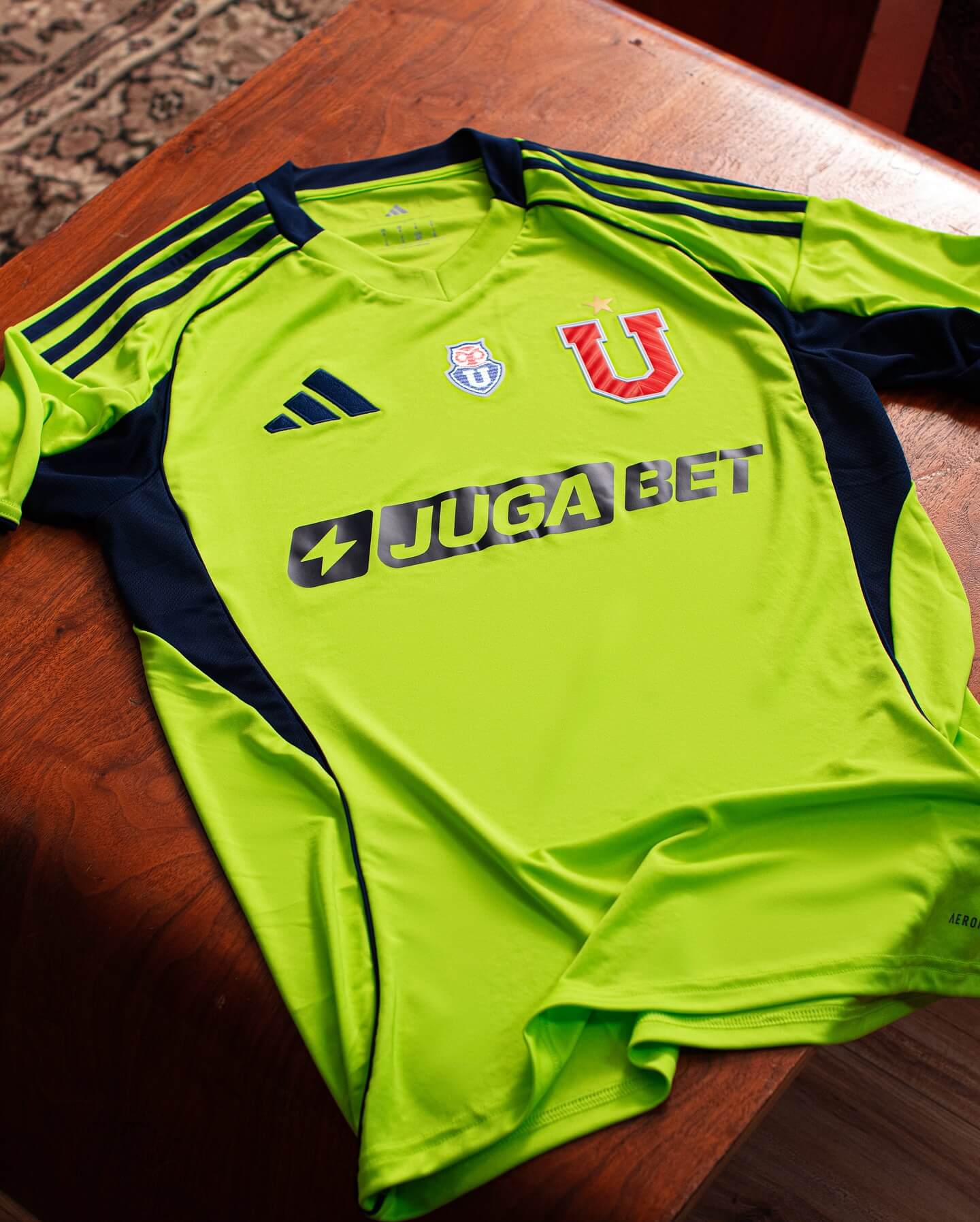 Terceira camisa da Universidad de Chile 2025 Adidas