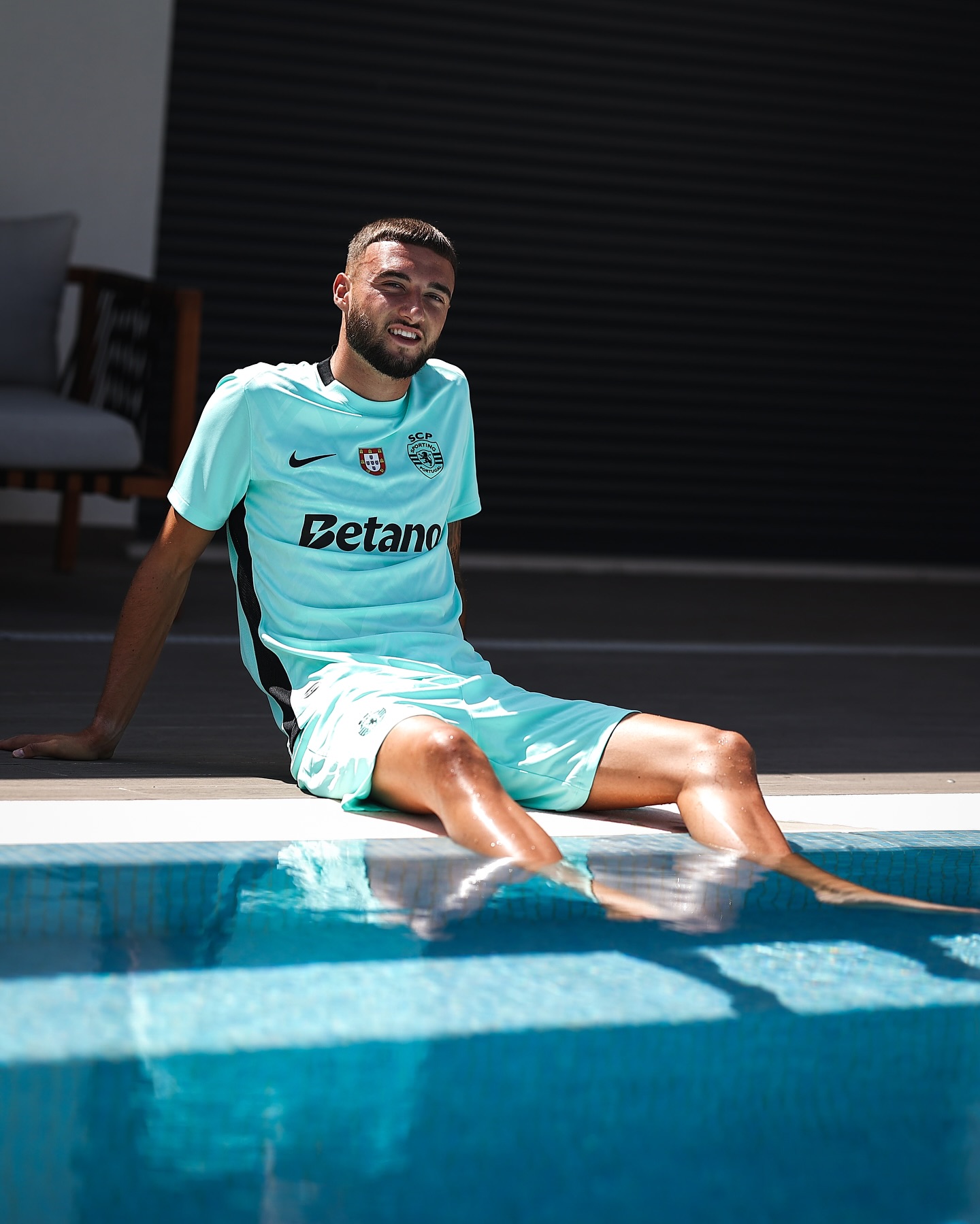 Nike revela terceira camisa 2025-2026 do Sporting CP