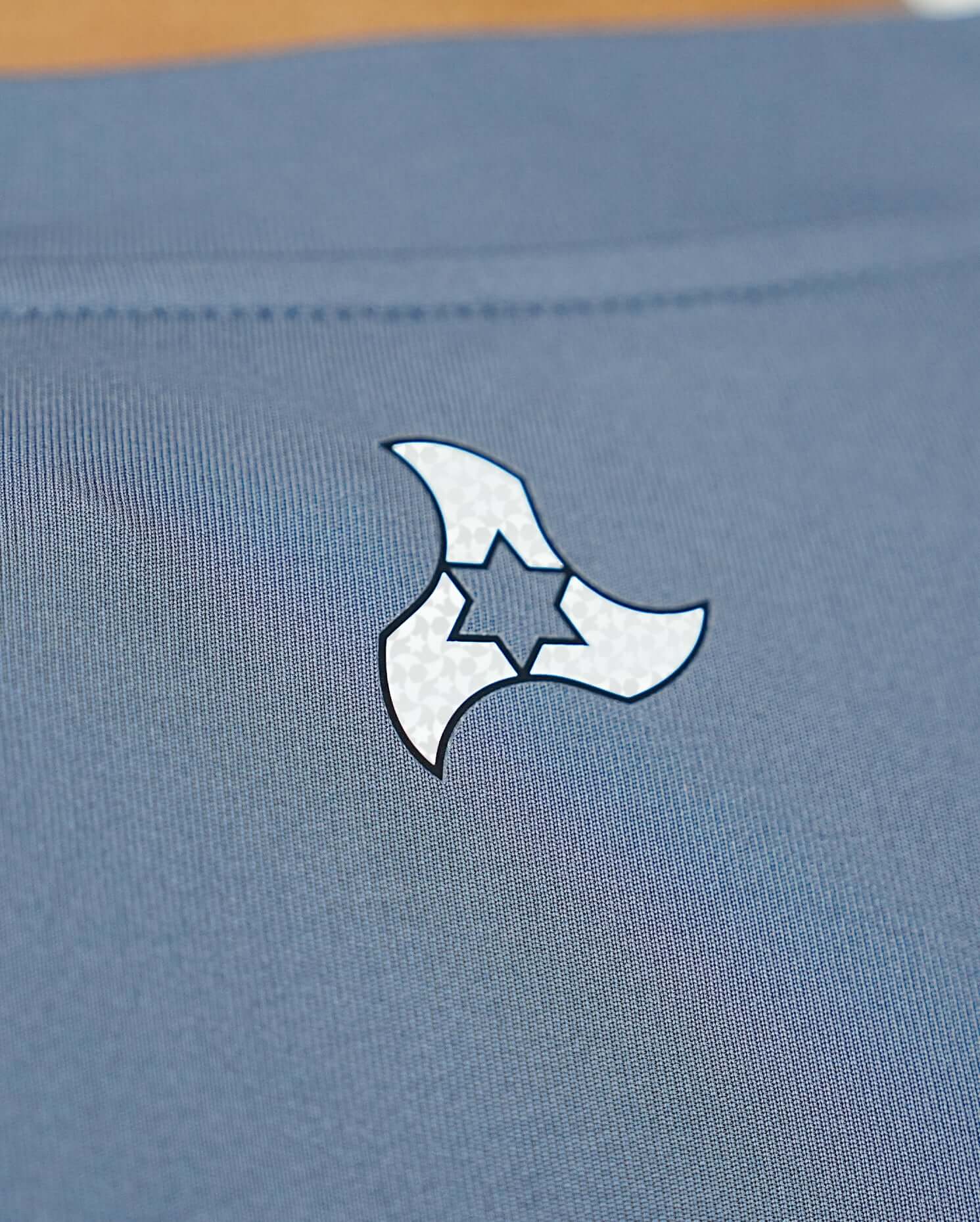 Terceira camisa do Granada CF 2025-2026 é revelada pela adidas