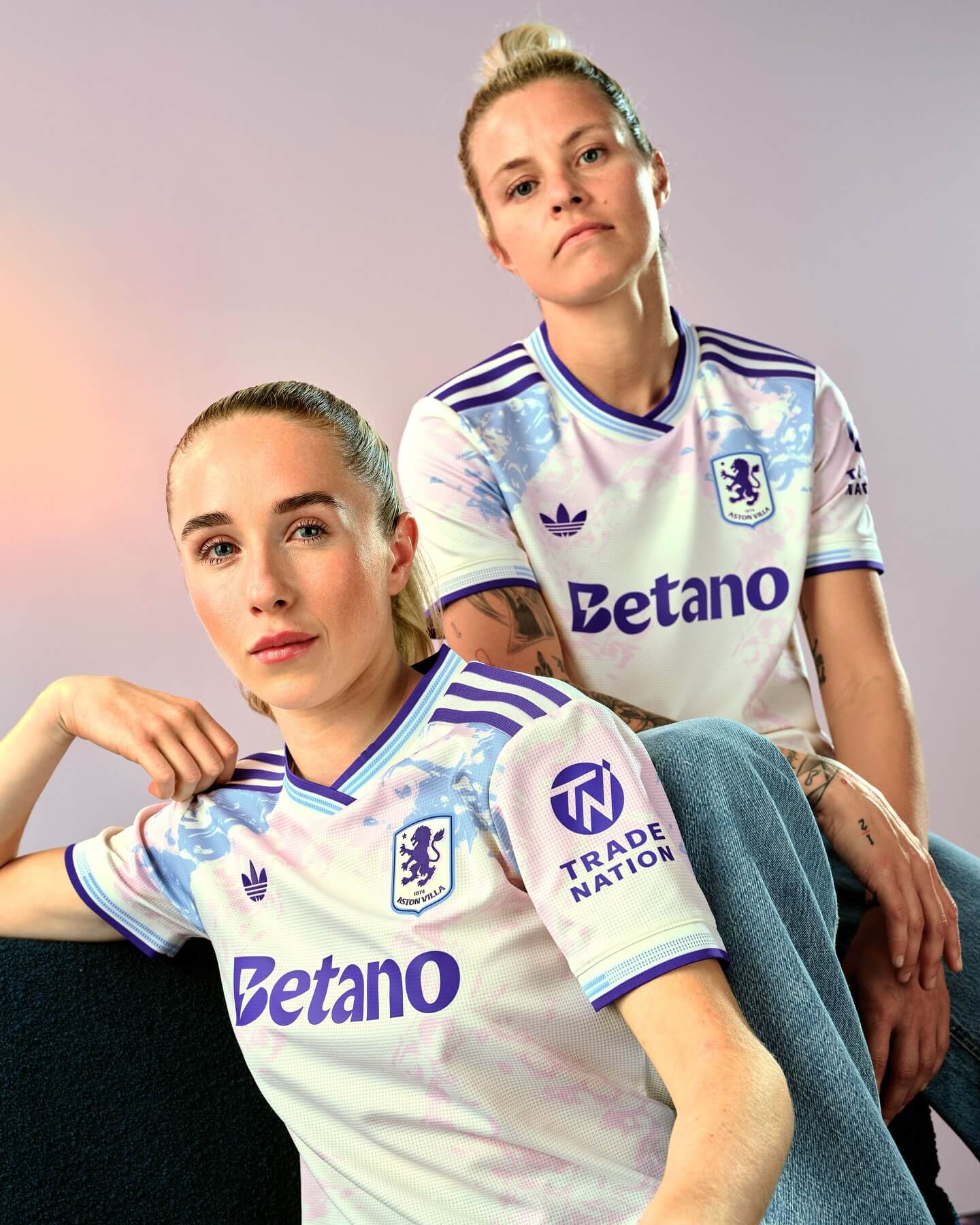 Terceira camisa do Aston Villa 2025-2026 Adidas kit