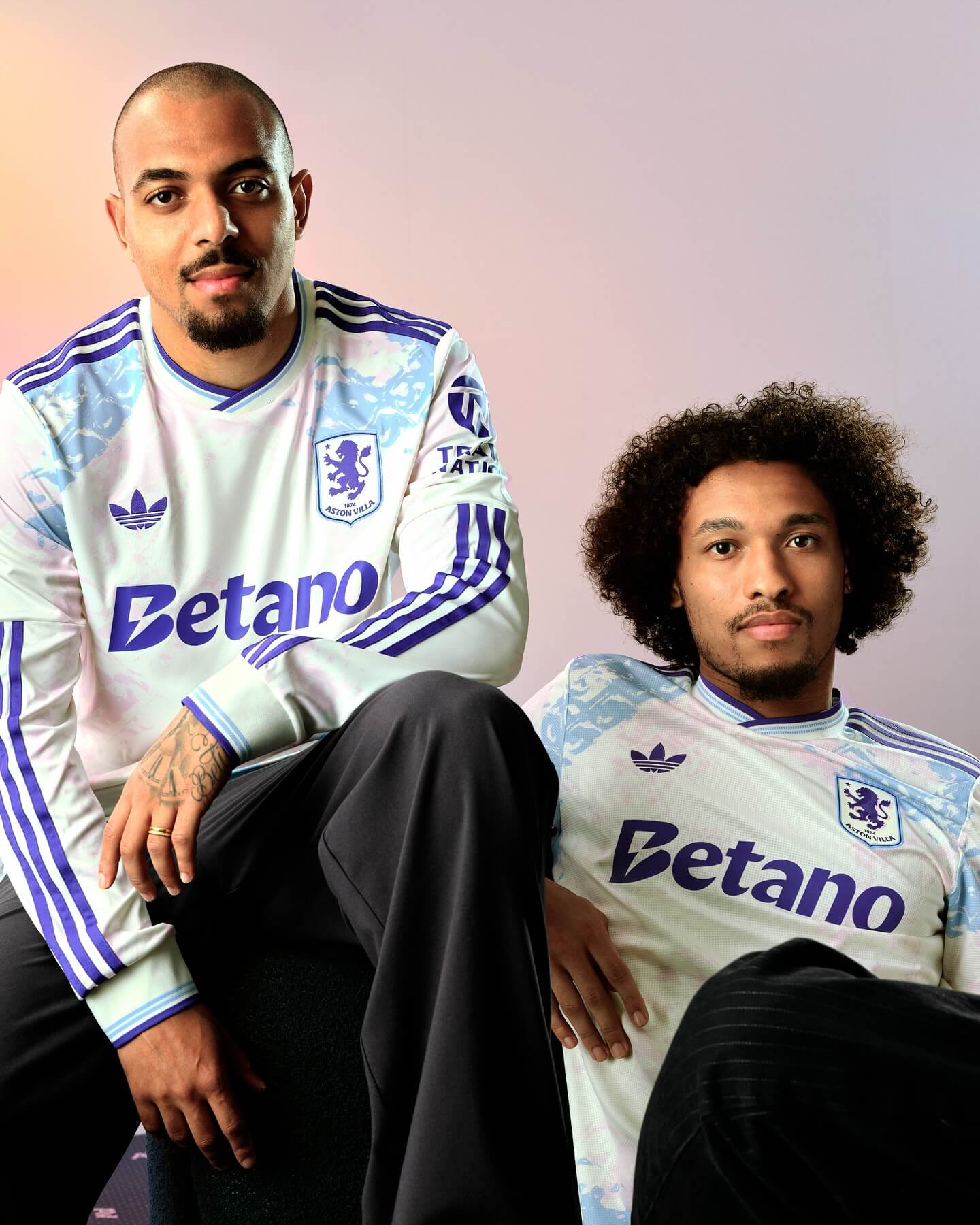 Terceira camisa do Aston Villa 2025-2026 Adidas kit