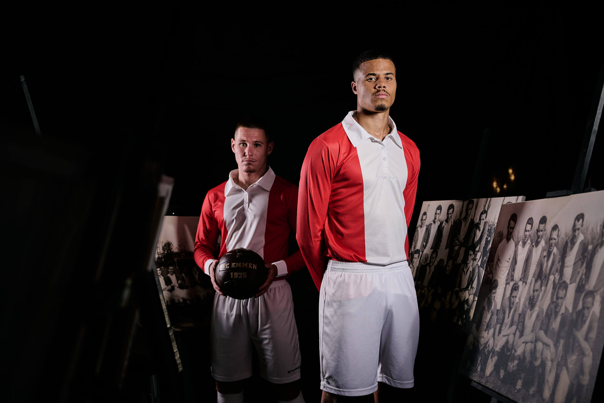 FC Emmen lança camisa de 100 anos