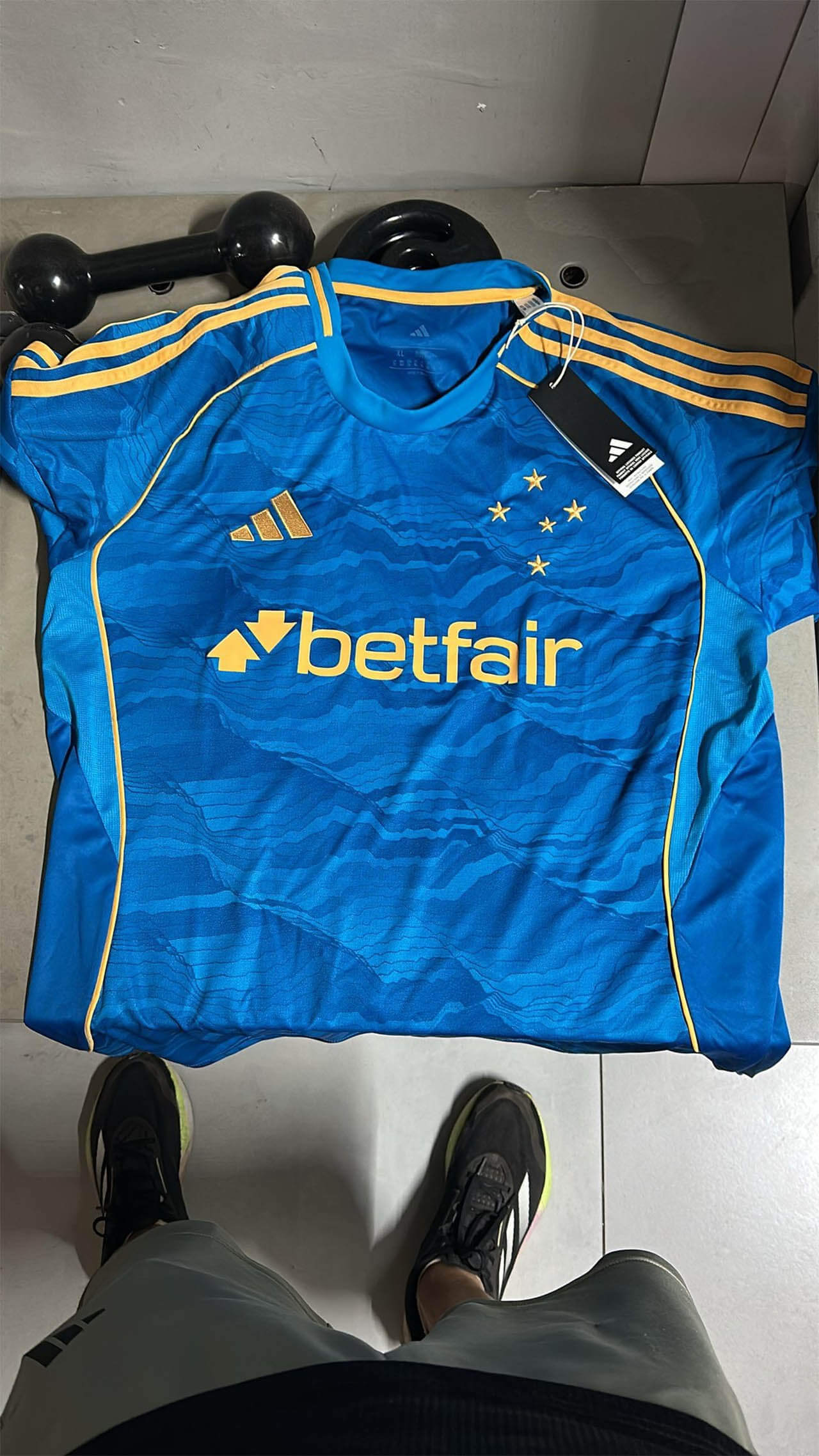 Terceira camisa do Cruzeiro 2025-2026 adidas