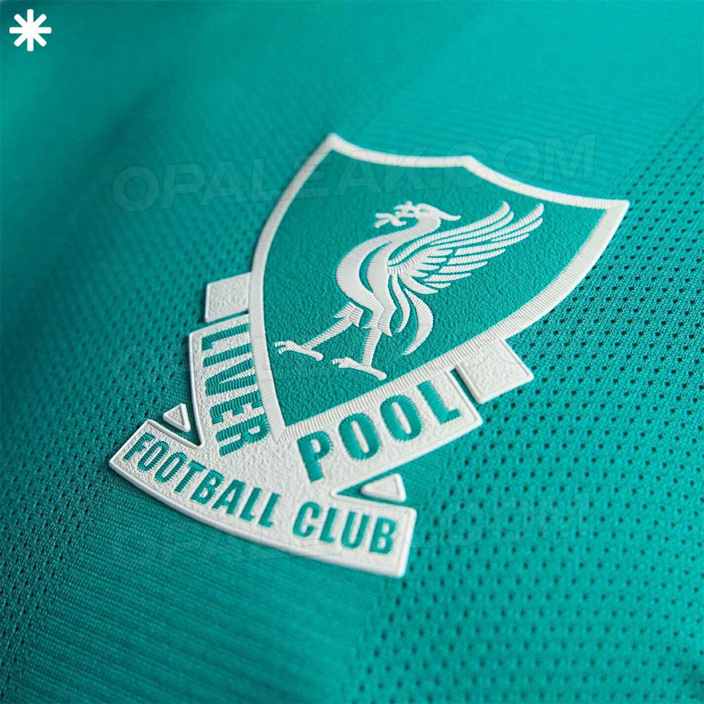 Vazam imagens oficiais da terceira camisa do Liverpool 2025-2026