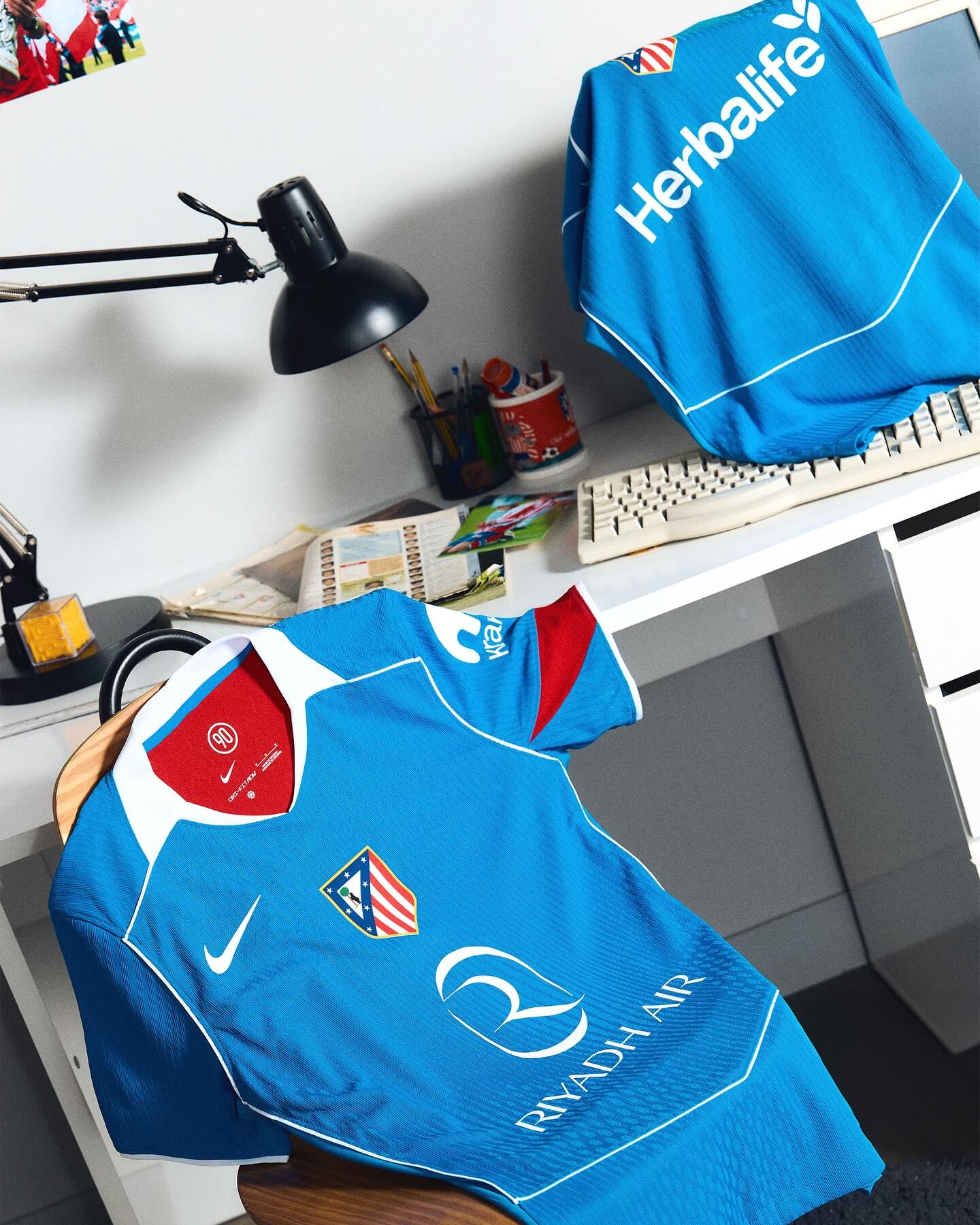 Terceira camisa Total 90 do Atlético de Madrid 2025-2026 Nike