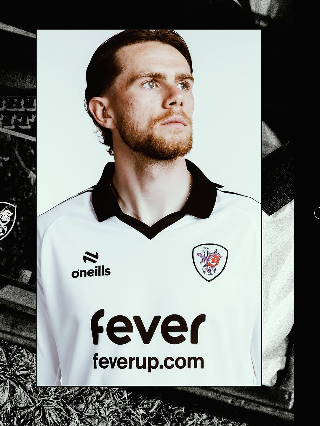 Camisa reserva do Bristol City 2025-2026 é lançada pela O'Neills