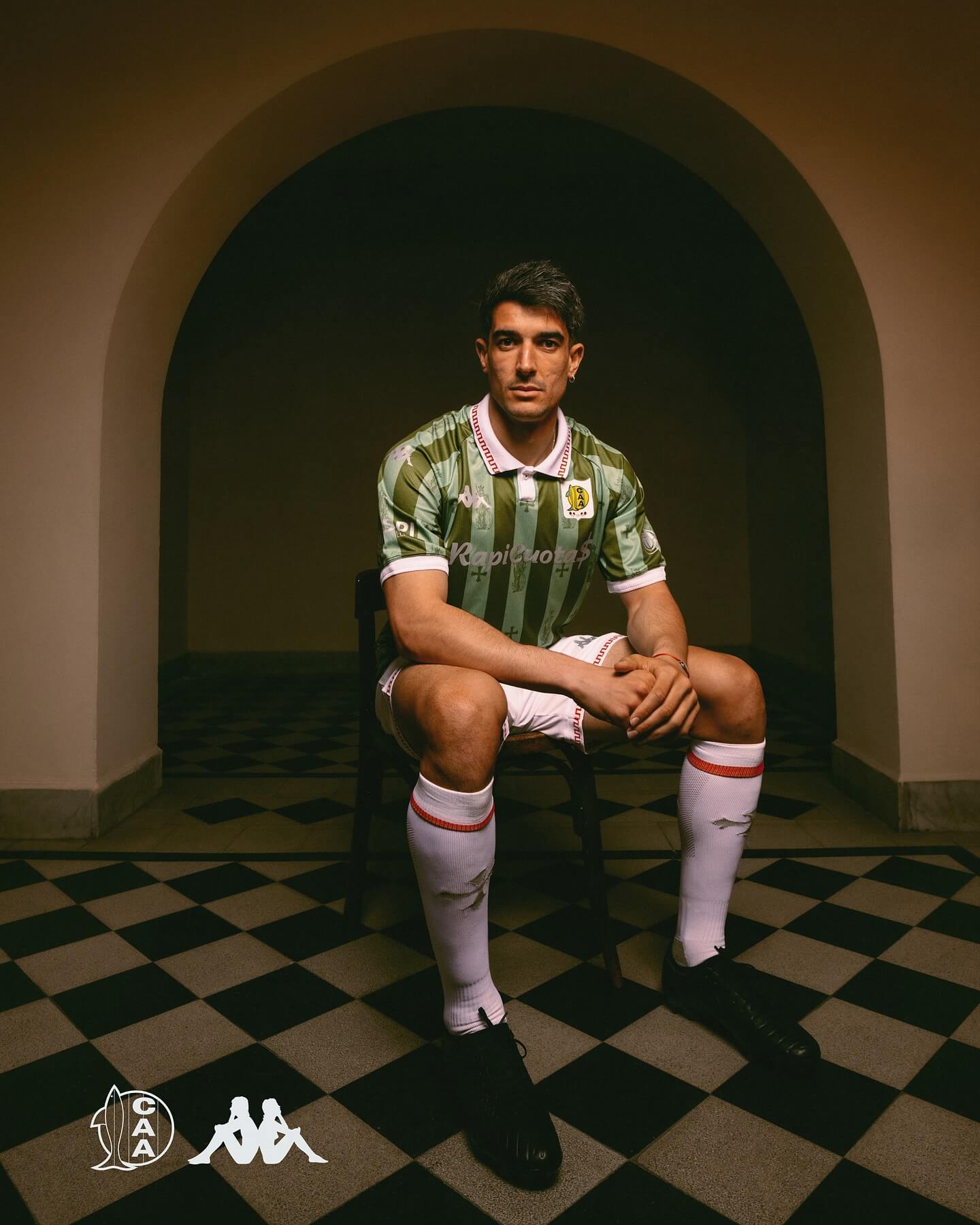 Terceira camisa do Aldosivi 2025-2026 celebra São Jorge