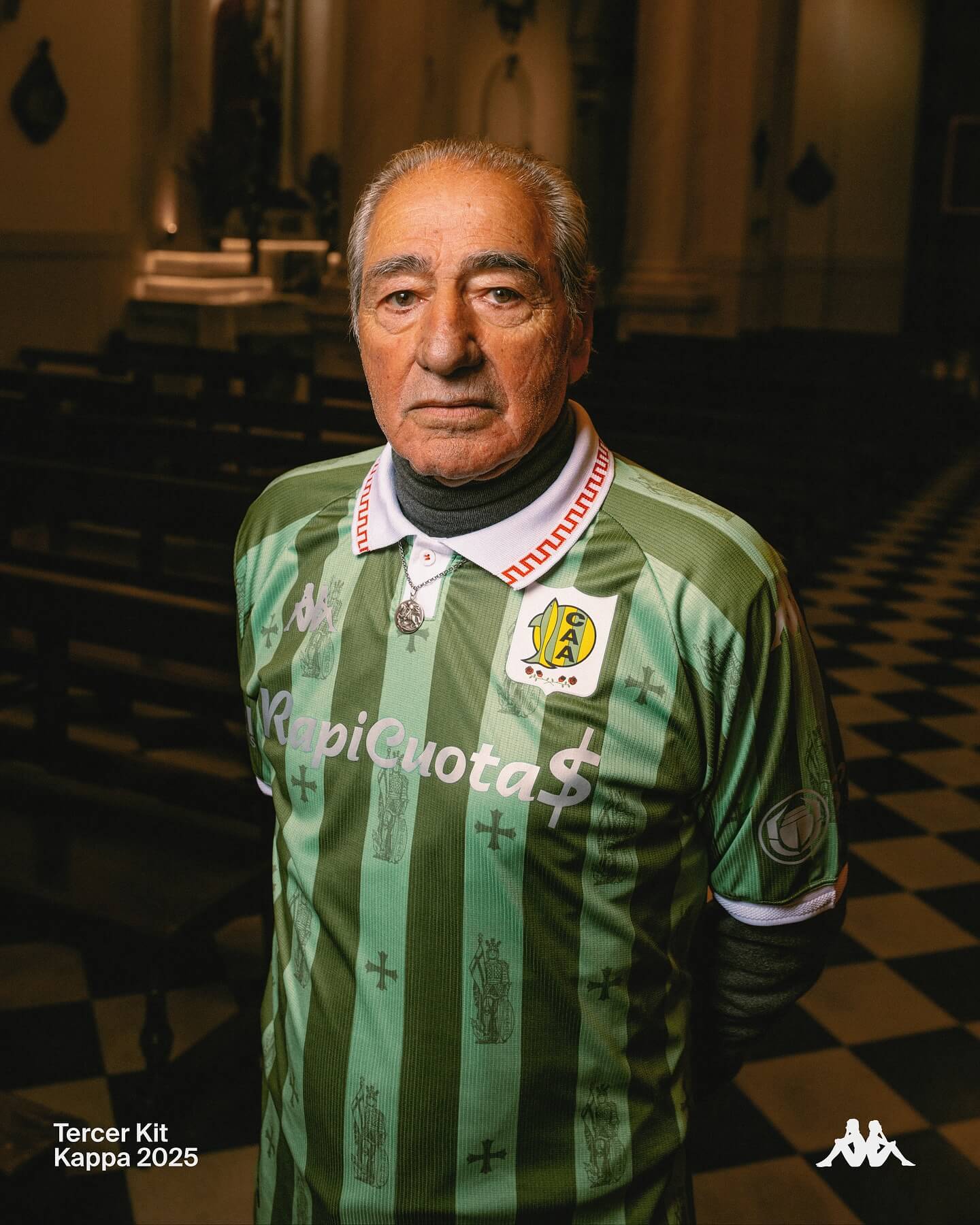 Terceira camisa do Aldosivi 2025-2026 celebra São Jorge