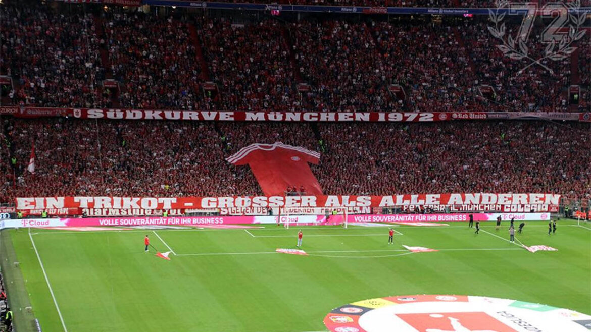 Torcida do Bayern de Munique protesta contra adidas