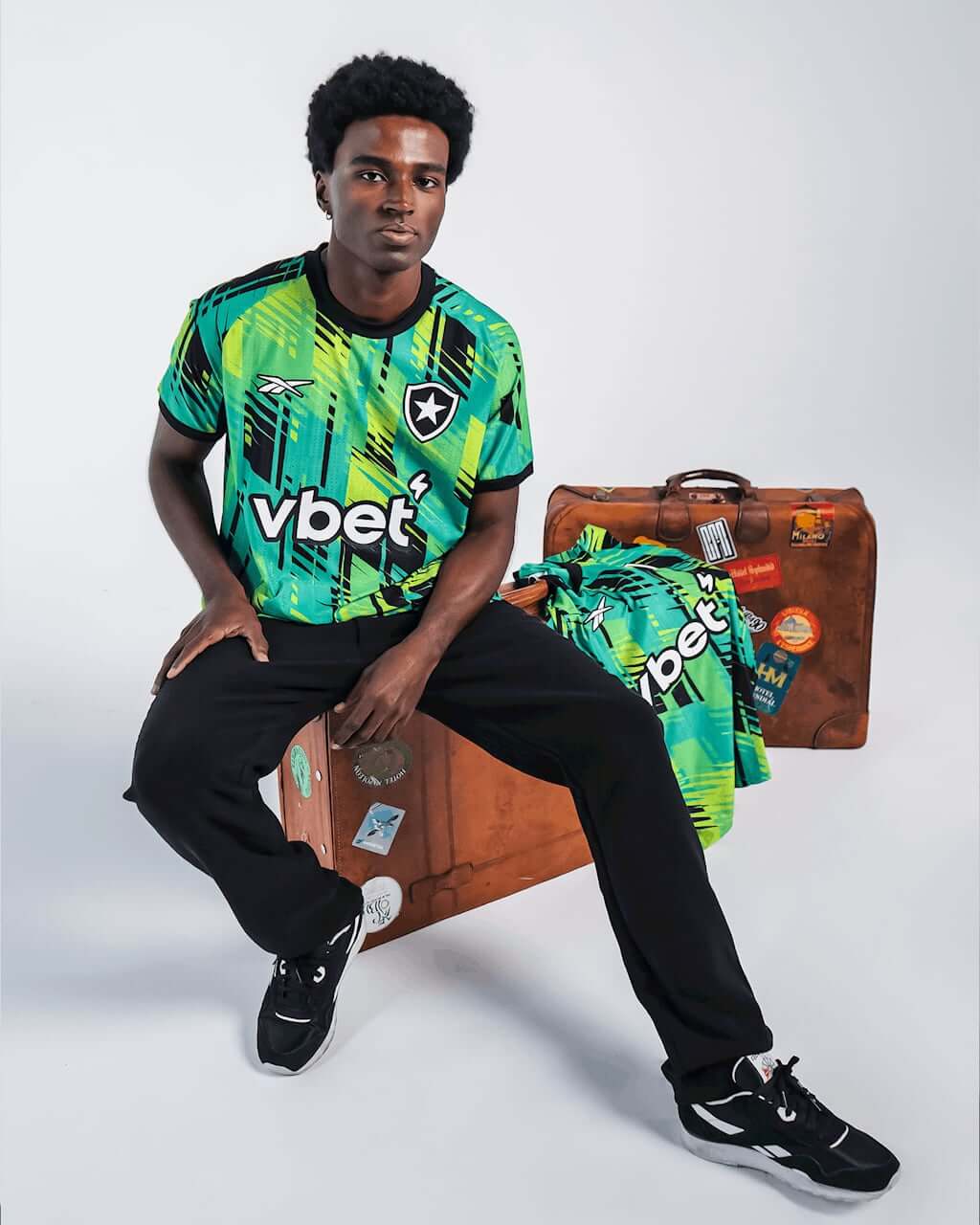 Terceira camisa de goleiro do Botafogo 2025-2026 Reebok