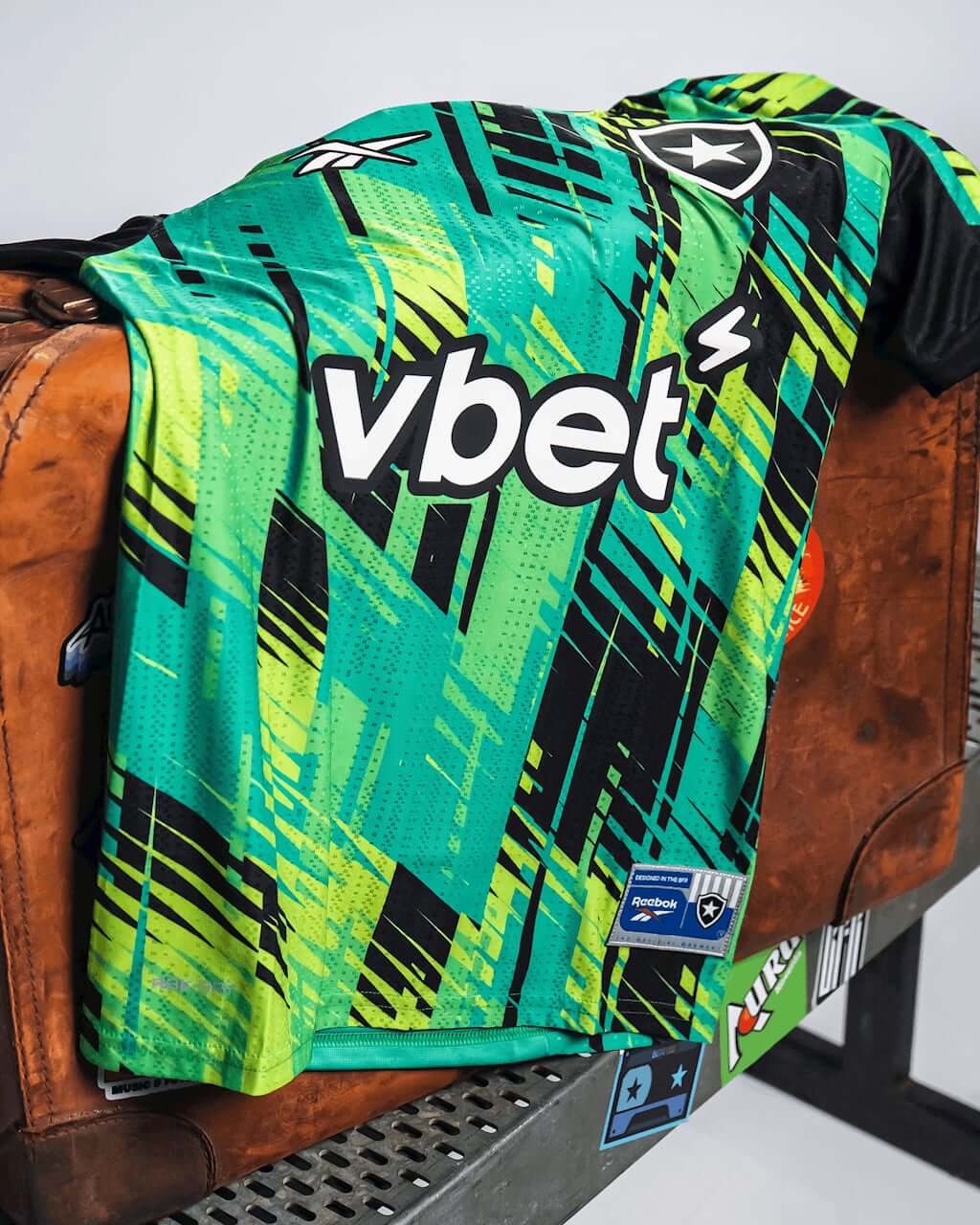 Terceira camisa de goleiro do Botafogo 2025-2026 Reebok