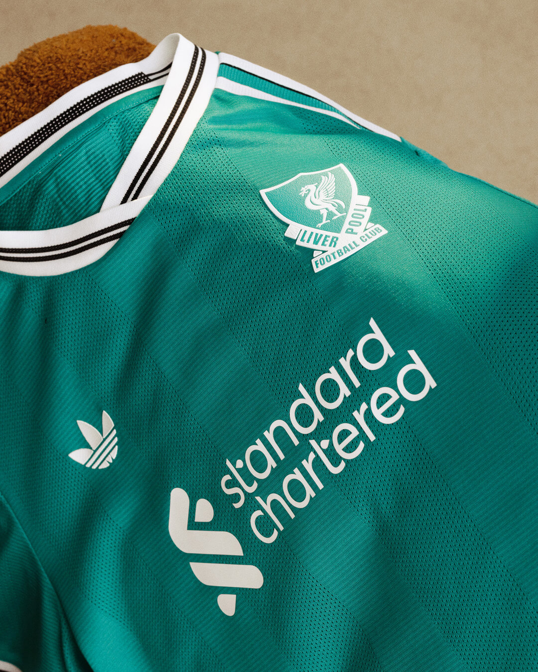 Terceira camisa do Liverpool FC 2025-2026 adidas
