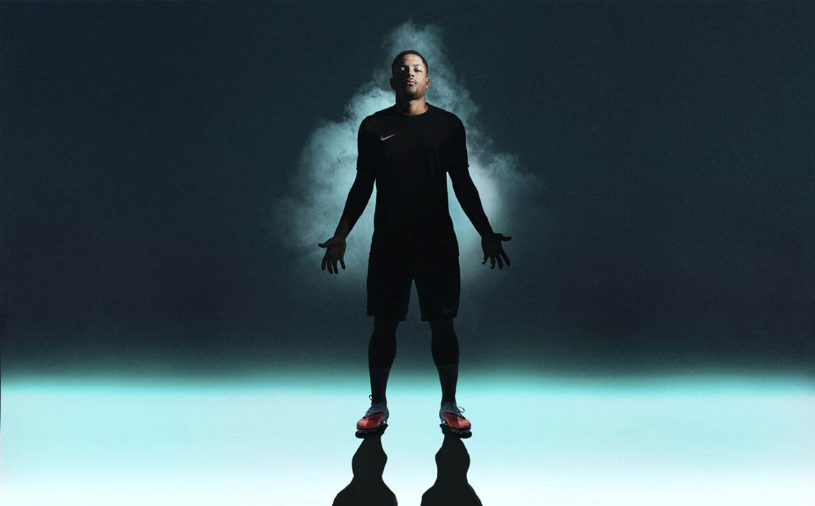 Vitor Roque estrela campanha da Nike Phantom 6 no Brasil Vitor Roque estrela campanha da Nike Phantom 6 no Brasil