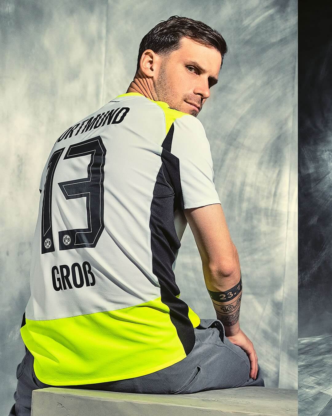 Camisa reserva do Borussia Dortmund 2025-2026 PUMA