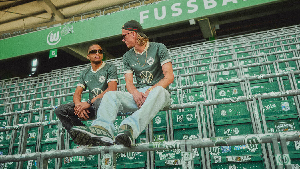 Wolfsburg lança camisa de 80 anos em edição limitada
